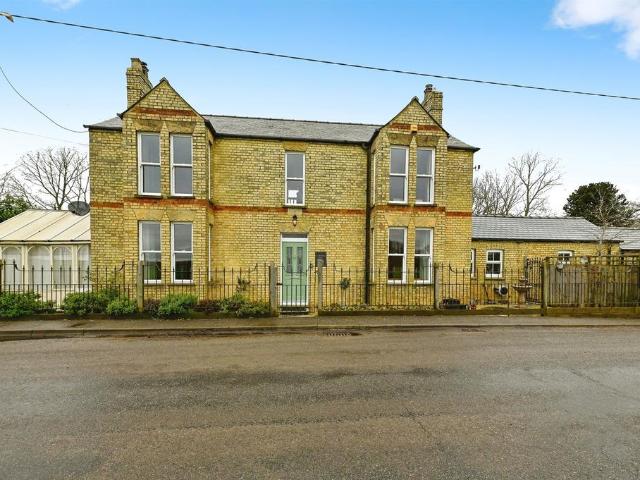 House for sale in Hilgay, Brookville