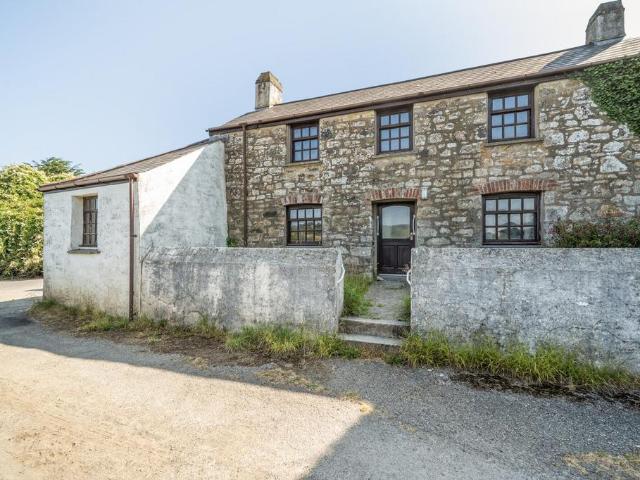 House for sale in Penwartha Coombe, Cornwall