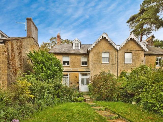 House for sale in Broadshard, Somerset