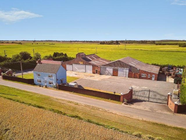 House for sale in Frampton CP, Boston