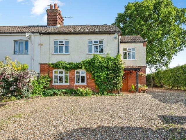 House for sale in Crostwick, Norfolk