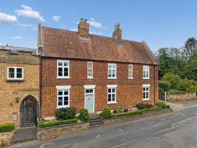 House for sale in Great Brickhill