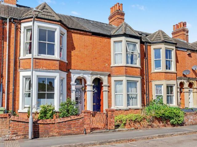 House for sale in Wolverton and Greenleys, Old Wolverton