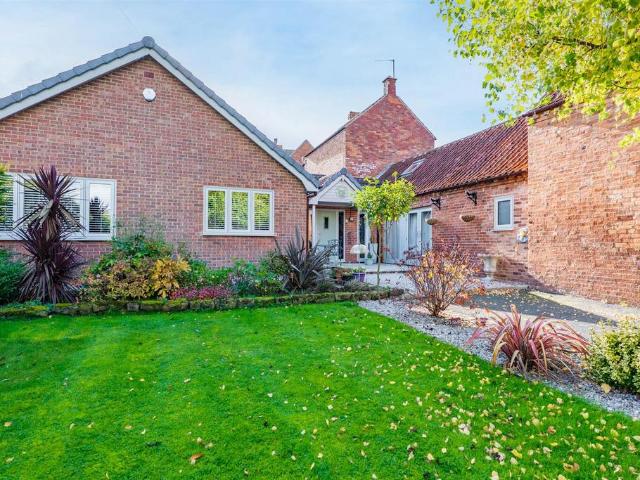 House for sale in Barton In Fabis, East Midlands