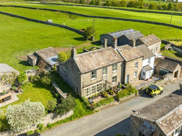House for sale in Carlton Town, North Yorkshire