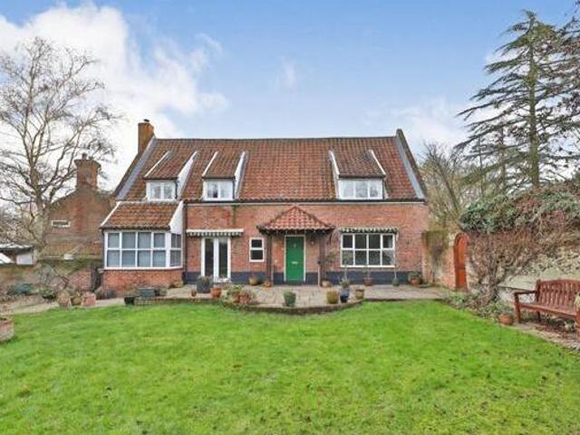 House for sale in East Bank, Norfolk
