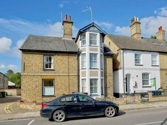 House for sale in Huntingdon