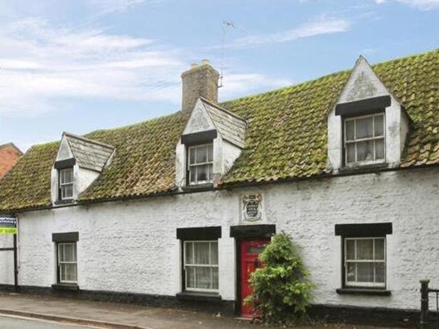 House for sale in Hampton Green, Cambridgeshire