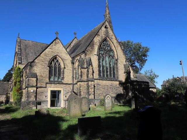House for rent in Lower Wyke, West Yorkshire