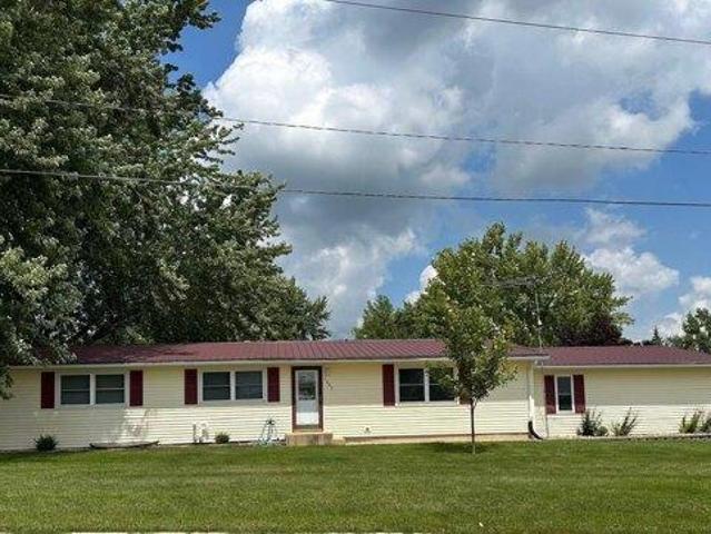 House for sale in Charles City, Iowa