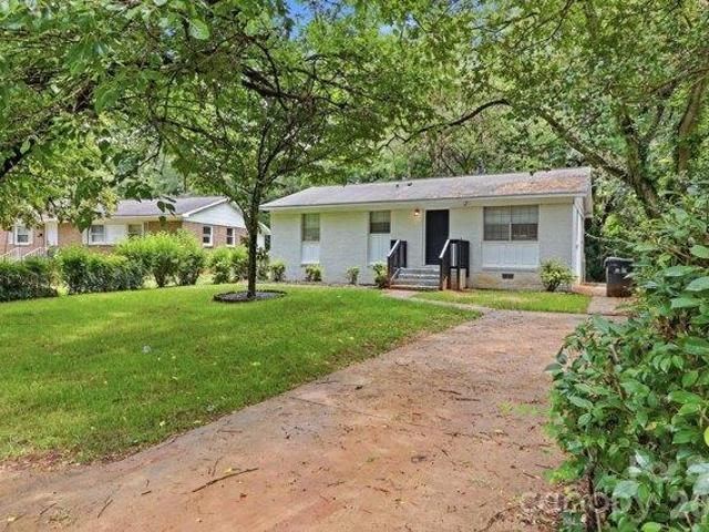 House for sale in Mecklenburg, North Carolina