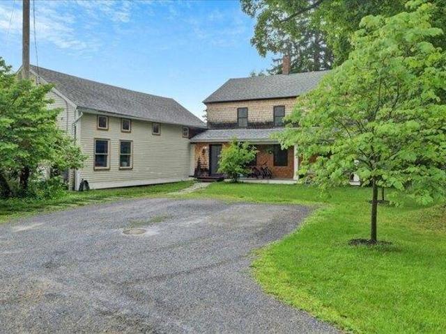 House for sale in North Ferrisburg, Vermont