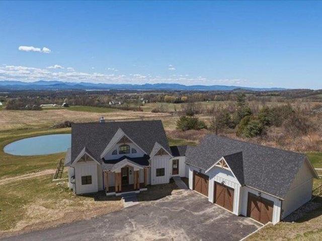 House for sale in North Ferrisburg, Vermont