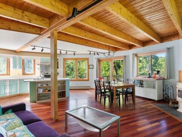 House for sale in North Ferrisburg, Vermont