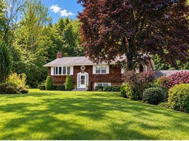 House for sale in Charlton, Massachusetts