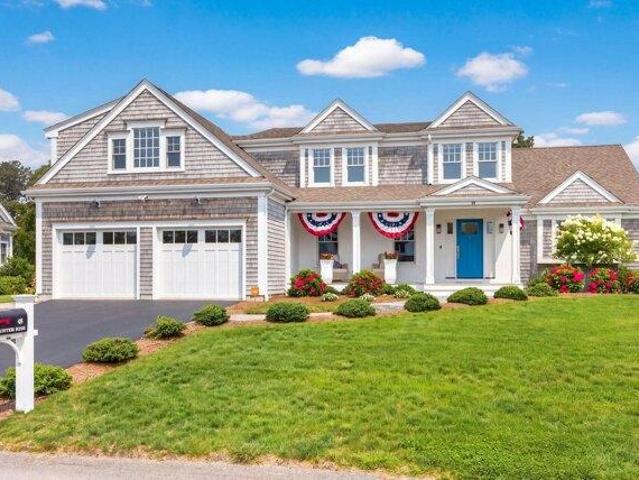 House for sale in Hardings Beach Hills, Chatham