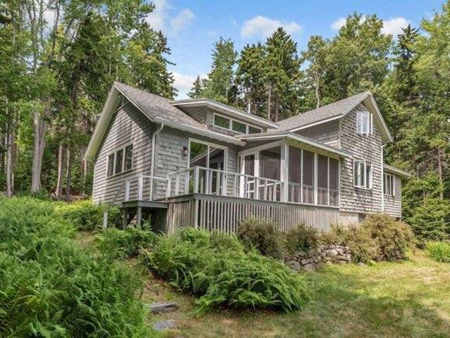 House for sale in Chebeague Island, Maine