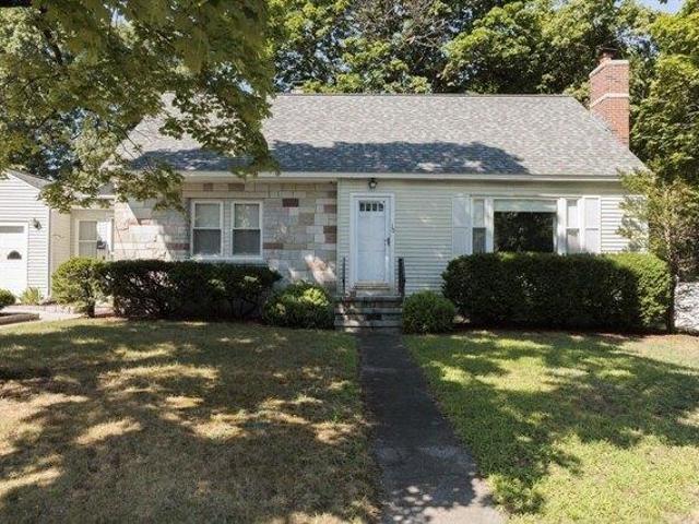 House for sale in Chelmsford, Massachusetts