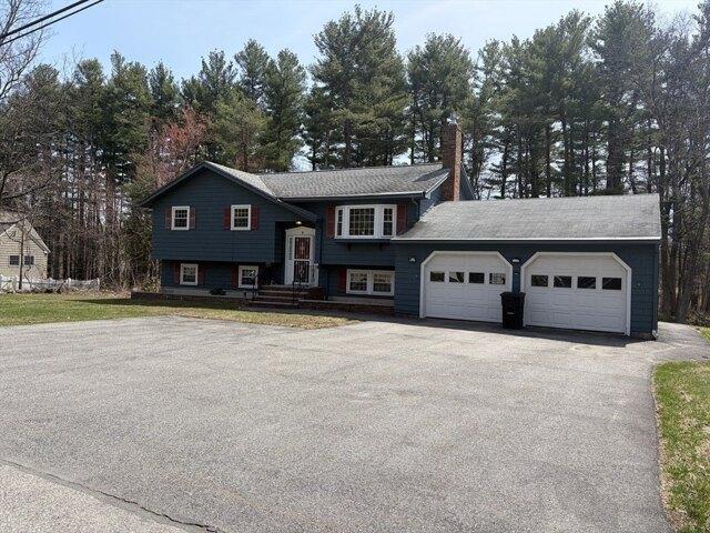 House for sale in Chelmsford, Massachusetts