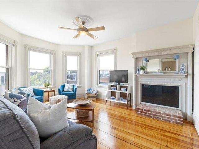 Condo for sale in Chelsea, Massachusetts