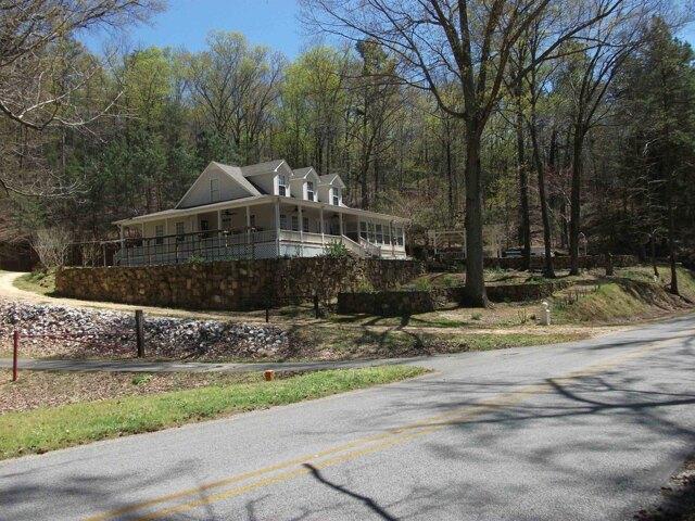 House for sale in Cherokee