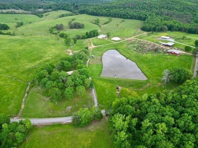 House for sale in Cherokee