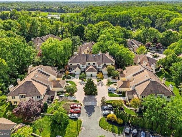 Condo for sale in Chanticleer, Cherry Hill Township