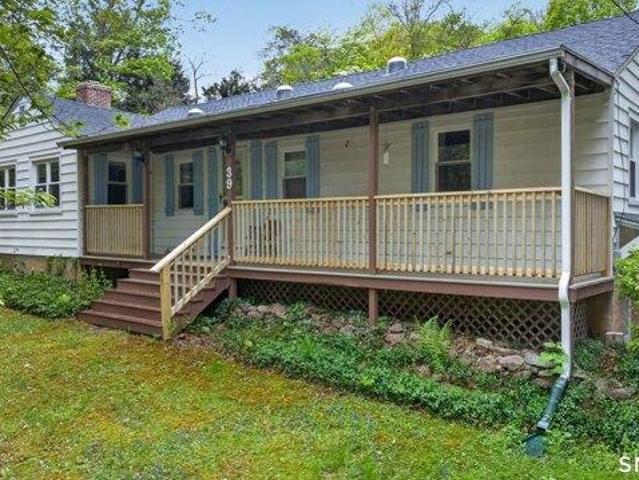 House for sale in Cheshire, Connecticut