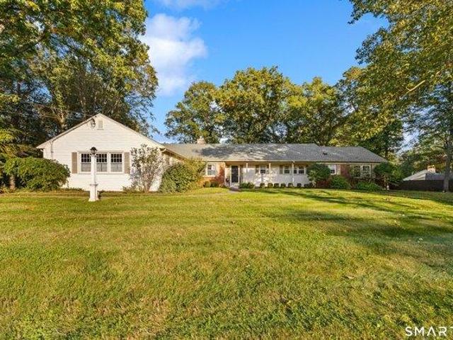 House for sale in Honeypot Glen, Cheshire