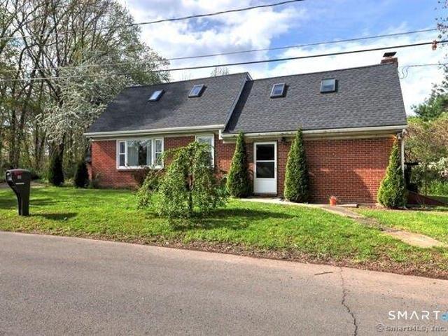 House for sale in Cheshire, Naugatuck Valley Planning Region