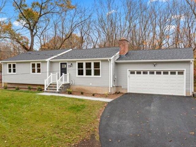 House for sale in Cheshire, Connecticut