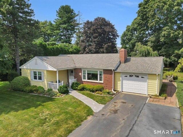 House for sale in Chester, Lower Connecticut River Valley Planning Region