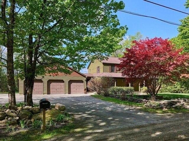 House for sale in Hampden, Massachusetts
