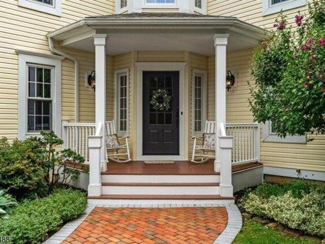 House for sale in Chester, New Jersey