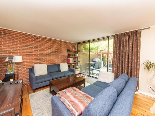 Condo for rent in Chicago Park, Illinois