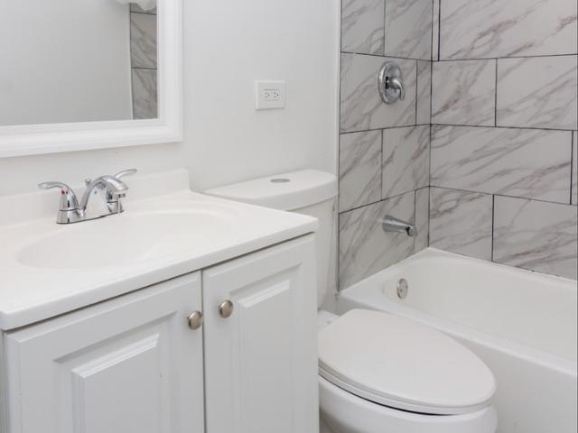 Condo for rent in Chicago Park, Illinois