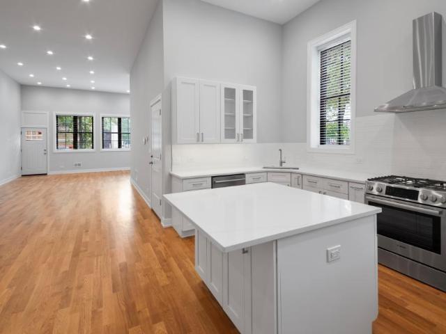 Apartment for rent in Chicago Park, Illinois