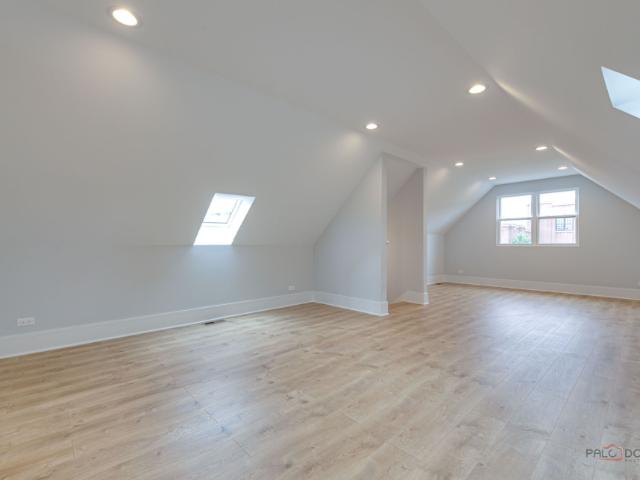 Condo for rent in Chicago Park, Illinois