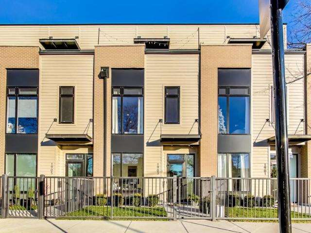 Condo for rent in Beat 2535, Chicago