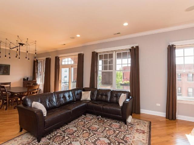Condo for rent in Chicago Park, Illinois