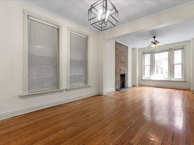 Apartment for rent in Chicago Park, Illinois