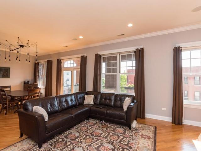 Condo for rent in Chicago Park, Illinois