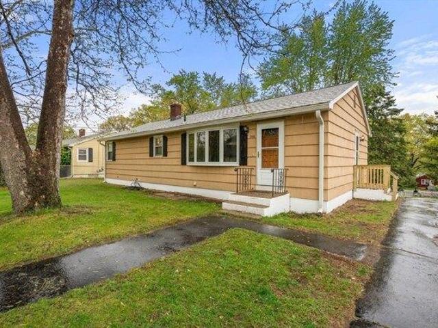 House for sale in Hampden, Massachusetts