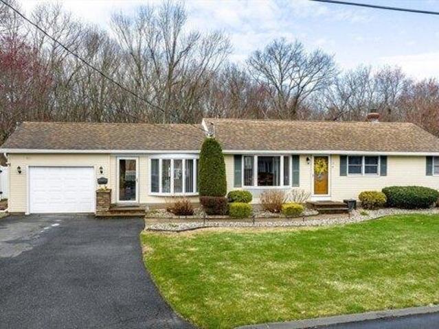 House for sale in Hampden, Massachusetts