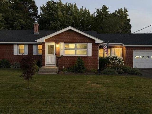 House for sale in Hampden, Massachusetts