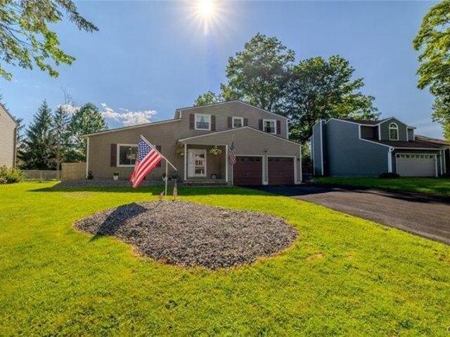 House for sale in Cicero, New York