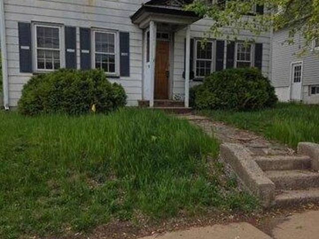 House for sale in Clark, New Jersey