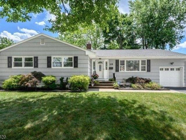 House for sale in Clark, New Jersey