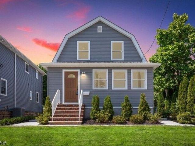 House for sale in Clark, New Jersey