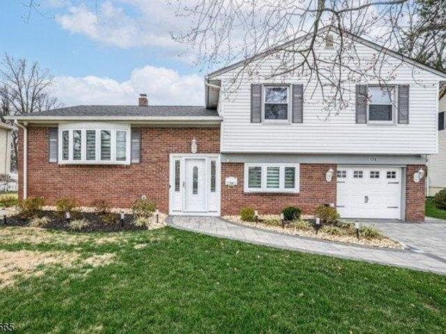 House for sale in Clark, New Jersey